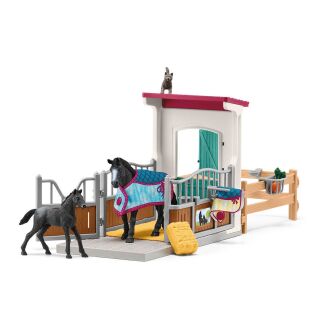 Schleich BOKS DLA KONI Z KLACZĄ I ŹREBAKIEM Horse Club (Schleich 42611)